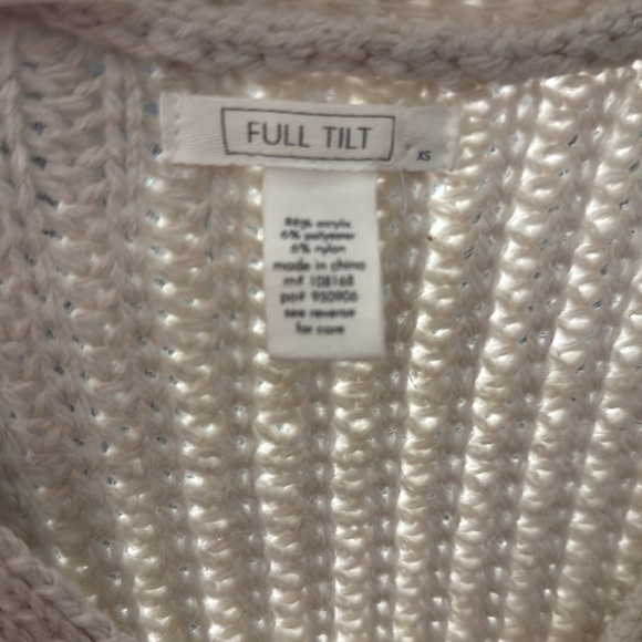 Cream knitted button up sweater - Picture 5 of 5